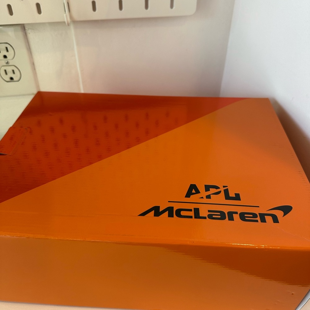 APL McLaren Hyspeed Athletic Sneakers - Picture 6 of 12